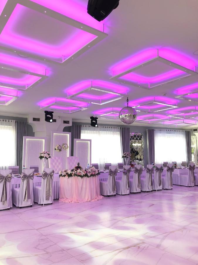 Motel Za Miedza Bralin Екстер'єр фото